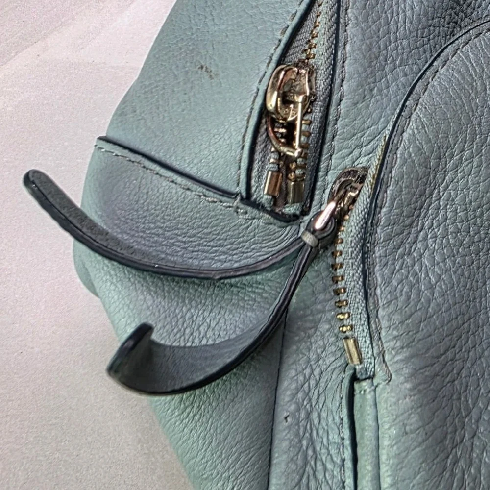 Kate‎ Spade New York Pebbled Leather Backpack Light Blue Gold Tone Hardware P4